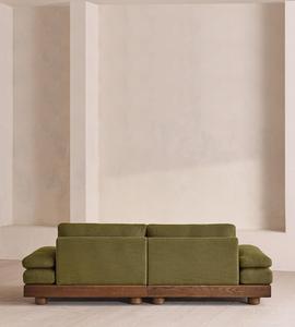 Sofá de Tela Personalizado con Base de Madera Maciza, Estilo Wabi Sabi, Perfil Bajo, Tapicería de Lino Texturizado Color Oliva, Sofá de Diseño para Sala de Estar - Product Image 4