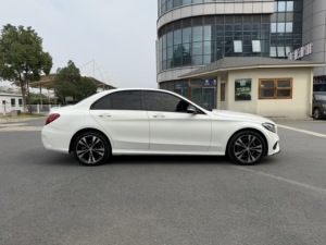 Le <span class=keywords><strong>prix</strong></span> d'exportation du véhicule essence professionnel <span class=keywords><strong>Mercedes</strong></span>-Benz Classe <span class=keywords><strong>C</strong></span> <span class=keywords><strong>C</strong></span> <span class=keywords><strong>200</strong></span> Sport <span class=keywords><strong>4MATIC</strong></span> 2015 est relativement bas - Product Image 4