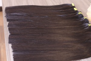 Pelo de trama recta-Color marrón degradado Calidad superior Suave, brillo natural, sin caída de longitud personalizada OEM/ODM - Product Image 6