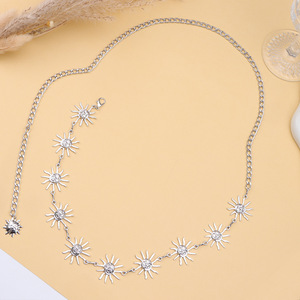 เครื่องประดับทองคำแบบคาดเอวสไตล์ยุโรปอเมริกัน ลายดาว  วัสดุโลหะผสมสังกะสี เหมาะสำหรับงานปาร์ตี้ ฮิปฮอป - Product Image 3