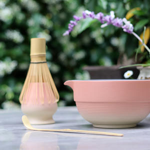 Direkt verkauf umwelt freundliches 5-teiliges modernes Keramik-Matcha-Teeset mit Schneebesen-Stands chale, inspiriert von der Song Dynasty Tea Ceremony - Product Image 2