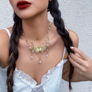 Venta al por mayor <span class=keywords><strong>estilo</strong></span> gótico mujeres amor corazón colgante collar capas cuentas de cristal borlas cadenas fiesta joyería gargantilla Collar - Product Image 3