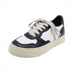 Chaussures décontractées basses en cuir microfibre pour femme, imperméables, avec soutien de la voûte plantaire, à lacets, pour l'hiver - Product Image 3