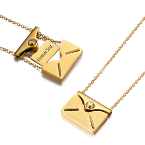 Collier pendentif en acier inoxydable plaqué or PVD 18 carats avec serti griffe fleur et chaîne à maillons |   Bijoux personnalisés gravables tendance pour femmes - Product Image 1