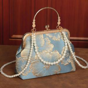 Nouvelle Pochette de Soirée Cheongsam Style National Chinois avec Chaîne à Clipser, en Polyester, Design Perles Dorées, Solennelle - Product Image 3