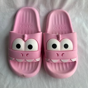 Ciabatte con Stampa Animalier Rosa da Donna, Taglie 36-41, Suola Ammortizzata in EVA, Estive con Punta Aperta e Tomaia in Plastica - Product Image 5