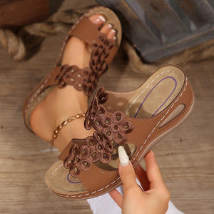 Nouvelles sandales d'été tendance pour femme, style décontracté à plateforme, grandes tailles, sandales romaines à col en V pour femme - Product Image 5