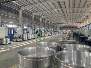 Nouvelle <span class=keywords><strong>jante</strong></span> en alliage d'aluminium forgé multi-rayons chromée polie par placage sous vide pour Mercedes, pour 16-24 pouces, 5x112 PCD, monobloc - Product Image 6
