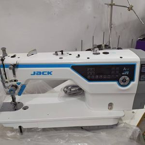 Machine à coudre à point droit informatisée Jack A5E d'occasion, qualité industrielle - Product Image 2