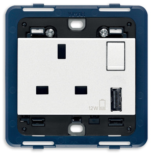 Vimar <b>Power</b> <b>Socket</b> 13A BS With <b>USB</b> A Port White - Product Image 1