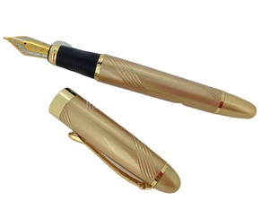 <span class=keywords><strong>Penna</strong></span> <span class=keywords><strong>stilografica</strong></span> di lusso Color <span class=keywords><strong>oro</strong></span> nero <span class=keywords><strong>penna</strong></span> regalo regalo per ufficio di lusso, scritta liscia - Product Image 1