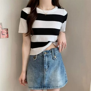 T-<span class=keywords><strong>shirt</strong></span> d'été rayé à manches courtes pour <span class=keywords><strong>femme</strong></span>, haut ajusté à carreaux colorés, pull tricoté à <span class=keywords><strong>col</strong></span> <span class=keywords><strong>rond</strong></span> style Hot Girl - Haut court polyvalent - Product Image 4