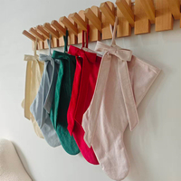 Chaussettes de Noël en velours uni de luxe avec nœud, décoration minimaliste pour la maison