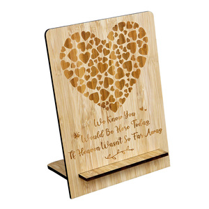 Soporte para Tarjetas con Grabado Láser de Corazón de Bambú, 15x25x10cm, para Decoración del Hogar u Oficina, Regalo para el Día de San Valentín o el Día de la Madre - Product Image 1
