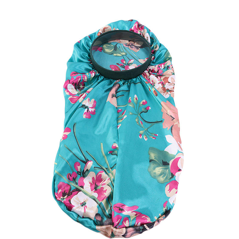 ดอกไม้สีเขียว