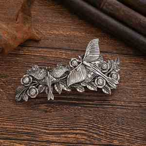 Horquilla para el pelo gótica vintage vikinga retro con mariposa, flor, mariposa lunar pagana, insecto, criatura animal para mujer - Product Image 3
