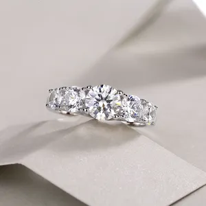 Best Verkopende Klassiekers Ontwerp Moissanite Ring Zilveren Sieraden Vrouwen Cadeau Feest Sterling Steen Bruiloft Technologie Feest