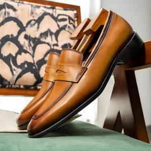 Zapatos Oxford Casuales Personalizados para Hombre, Recién Lanzados, Populares, Elegantes y Modernos, de Cuero Puntiagudo, Antideslizantes y Desodorantes - Product Image 4