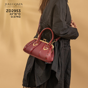 Jiali QAZA 2023 New Classic Crocodile Leather Top Handle Bolsas para Senhoras Atacado Bordado Decoração Nylon Forro - Product Image 2