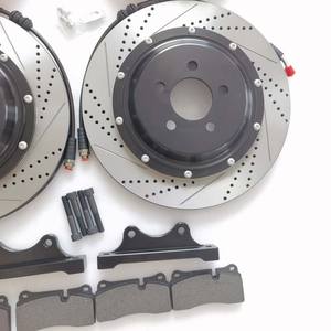 Pinzas de freno automáticas de alto rendimiento Pinza de freno de 4 ollas GT4 para <span class=keywords><strong>Mercedes</strong></span> Clase <span class=keywords><strong>E</strong></span> W212 - Product Image 3