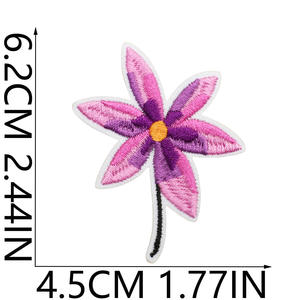 かわいい小さな草蜂と蝶の刺繍入りポリエステル糸アイロン接着パッチ（衣類やバッグ用） - Product Image 3