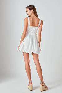 Personalizzato di alta qualità con collo quadrato senza maniche palloncino bianco Mini corto produttore di abbigliamento abbigliamento basso Moq vestito Casual da donna - Product Image 6