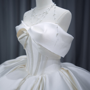 Vestido de Novia Elegante Color Marfil con Lazo en el Hombro, Estilo Princesa, Largo hasta el Suelo, Cintura Natural, Volantes, Pliegues, Transpirable y Antiestático - Product Image 2