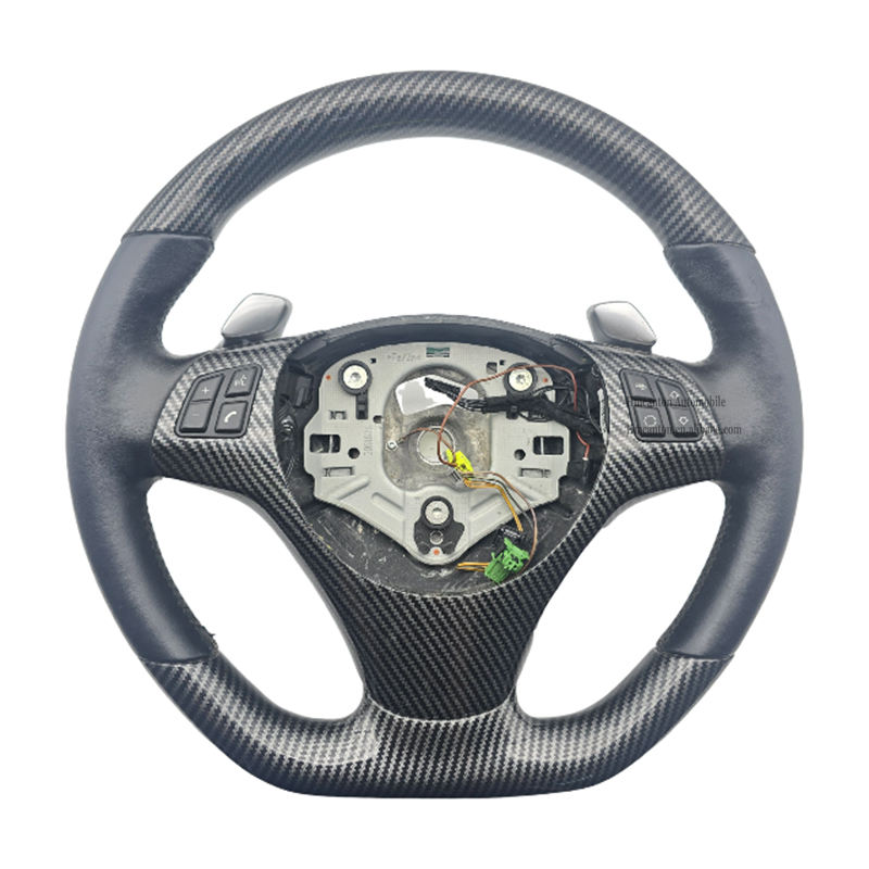 ชุด M ที่มีรูคาร์บอน + หนัง + ตะเข็บสีดำ + แป้นปุ่ม