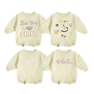 नवीनतम फैशन ऑर्गेनिक स्वेटर फैब्रिक मुलायम त्वचा के अनुकूल गर्म नवजात शिशु पहनने के लिए फ़ॉल फ़ॉल विंटर बेबी रोम्पर