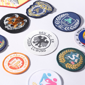Vendita diretta della fabbrica Logo personalizzato scuola uniforme distintivo ricamato tessuto tessuto senza Nickel <span class=keywords><strong>Crest</strong></span> <span class=keywords><strong>Patch</strong></span> per cucito abbigliamento - Product Image 5