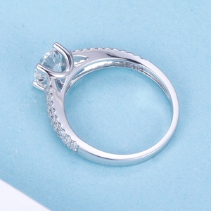 Anillo de Oro Blanco de 18k/14k/10k con Diamante Cultivado en Laboratorio, Joyería de Boda Moderna para Mujer - Product Image 3