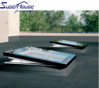 Diseño de techo moderno Superhouse diseños de techo simples y ventanas de aluminio de tragaluz motorizadas con ventilación mejorada