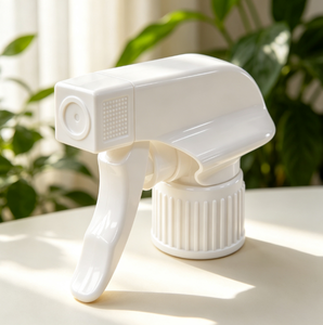 Pompe pulvérisatrice à gâchette en plastique PP 28 mm, anti-déversement, buse de pulvérisation fine pour nettoyant de cuisine, désodorisant, couleur personnalisée - Product Image 1
