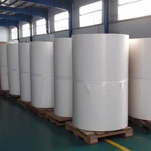 Rouleau Jumbo Populaire Auto-Adhésif en BOPP Blanc Brillant 60mic avec Glassine Acrylique Blanche 60gsm 1080mm X 2000m - Product Image 1