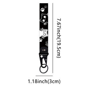 Correa de poliéster mate con estampado de pata de gato de dibujos animados en blanco y negro, clip de águila, llavero de gatito, regalo para amantes de los gatos - Product Image 4