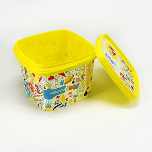 กล่องพลาสติกใส่อาหาร Luckytime IML Big Molding สำหรับบรรจุภัณฑ์ขนม  พร้อมฝาปิด มีหูหิ้ว ซ้อนกันได้  รับทำโลโก้ตามสั่ง  เกรดสำหรับอาหาร - Product Image 4