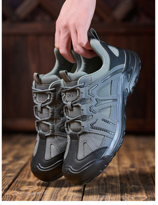 รองเท้าเซฟตี้แบบนุ่มสำหรับผู้ชายและผู้หญิง หัวรองเท้าไฟเบอร์กลาส กันน้ำ หน้าผ้าตาข่าย พื้นรองเท้ายาง ซับในผ้าฝ้าย ป้องกันแรงกระแทก - Product Image 2