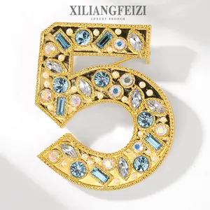 XILIANGFEIZI Clearance Sale Luxury Vintage Alloy 24K Gold Crystal Rhinestone Digital 5 Brooch For Women Dress Jewelry Wholesale