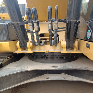 Excavadora Usada Cat 320D2 con Motor C4.4 ACERT - Product Image 4