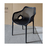 Vente en Gros Nouveau Design Moderne Pas Cher Restaurant Salle À Manger Café Moulé Pp Chaise De Salle À Manger En Plastique Empilable en Soldes