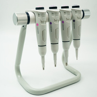 Micro Pipette Pistolet de laboratoire Pipette monocanal Pipette à volume réglable avec embouts