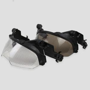 Casco Táctico Ajustable de Alta Calidad con Protector de Ojos Abatible para Niños, Accesorios Deportivos para Esquí y Patinaje - Product Image 1