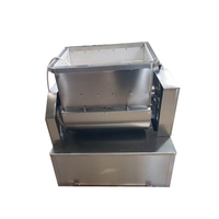 Machine à mélanger les barres de céréales, les bonbons granola, les cacahuètes croustillantes, la pâte de dattes, les noix