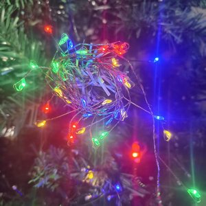 Guirlande lumineuse rideau de feux d'artifice 50 LED verte, fil étanche, alimentée par piles, télécommande, intensité réglable, pour Noël - Product Image 6