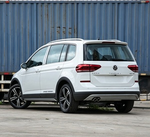 Vente en gros de <span class=keywords><strong>VW</strong></span> <span class=keywords><strong>T</strong></span>-ROC 300TSI DSG Morning Glow Edition 1.5L Turbo SUV Compact d'occasion 2025 à faible consommation de carburant, disponible pour l'exportation mondiale - Product Image 3