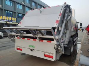 Nuevo Camión de Basura Dongfeng de 10 Metros Cúbicos, Diésel, Manual, 4x2, Versátil, para Transporte de Residuos - Product Image 2