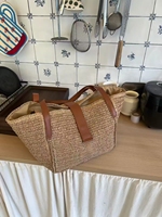 Sac fourre-tout en paille tressée fait main, grande capacité, sac à bandoulière, sac de plage d'été avec poignée en cuir, sac à main décontracté léger
