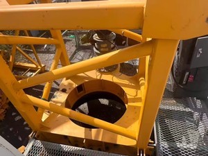 Le 5 octobre 2021, il ne restait que 3 unités du modèle 5013. La hauteur indépendante était de 40 mètres. - Product Image 3