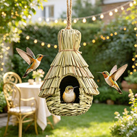 Collection Extérieure LUOYING GARDEN : Nid de Repos Chaleureux pour Oiseaux de Taille Moyenne en Paille Artificielle Suspendue, 150g, Importé, Idéal pour l'Été