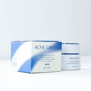 Crema Facial para el Acné 30ml Reduce la Inflamación y el Enrojecimiento, Elimina Manchas Oscuras y Melasma Para Piel Grasa Adultos Mujeres Etiqueta Personalizada - Product Image 1